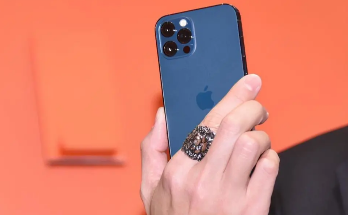 杭锦苹果手机维修分享iPhone12系列重启方法教程 